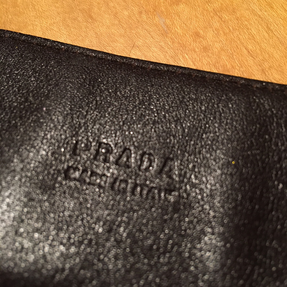 Prada Leather Logo Belt - 38\